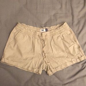 cream linen shorts